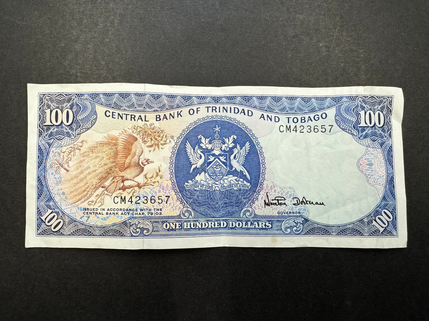 Rare $100 Dollars Banknote From Trinidad & Tobago (Issued in 1985)