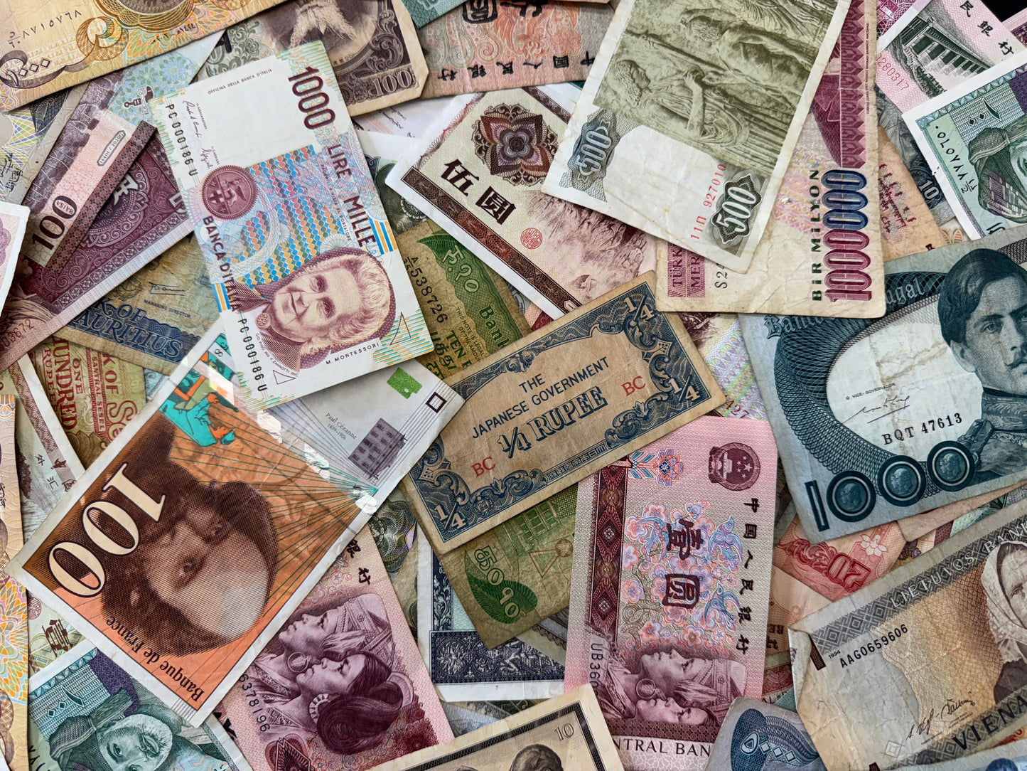 Mixed World Banknotes - Perfect to Start a Collection - Limited Availability