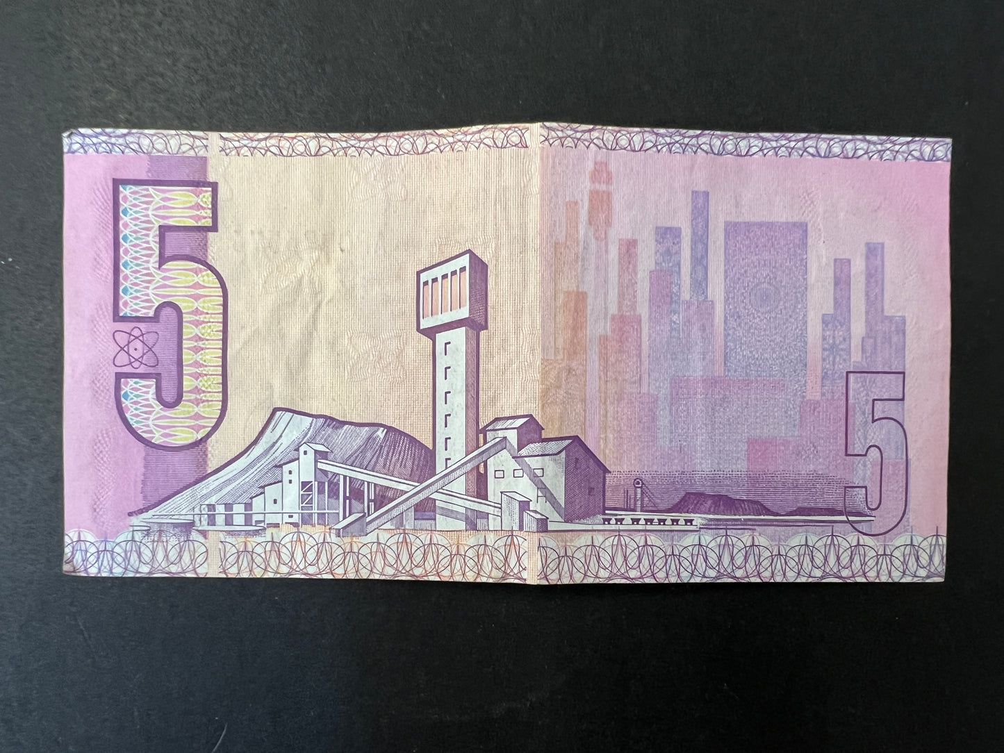 Set of 5 South African Rand Banknotes from the 1970s - 1990s , 20, 10, 5, 2, and 1 Rand